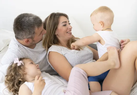 Zweisamkeit als Eltern - Paar bleiben trotz Kind