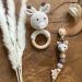 Baby-Greifling Giraffe aus Bio-Baumwolle und Buchenholz von AK-MADEWITHLOVE